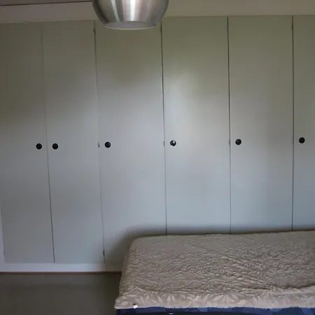 One Rm Next To Old